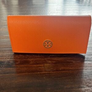 Tory Burch Vibrant Orange glasses case.  Nwot